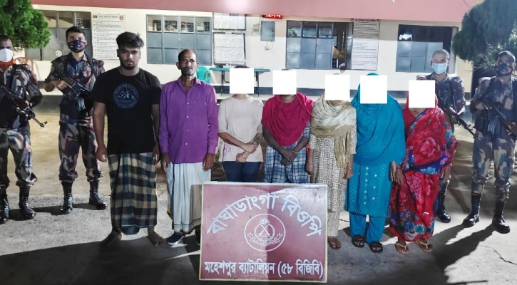 মহেশপুর সীমান্তে ৭ বাংলাদেশি আটক